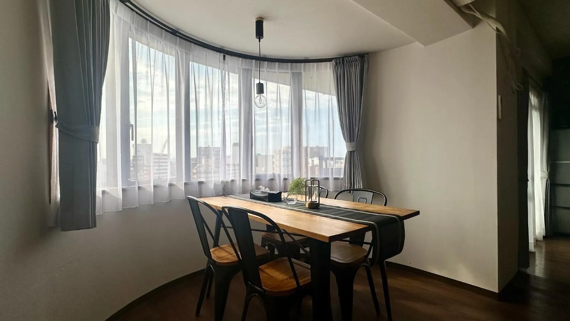 Pine Look Mansion - Vacation Stay 8087 Osaka